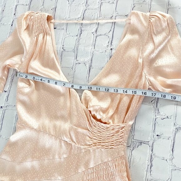 LPA Soft Blush Pink 3/4 Sleeve V Neck & Back Elettra Satin Jacquard Smocked S - Picture 8 of 13